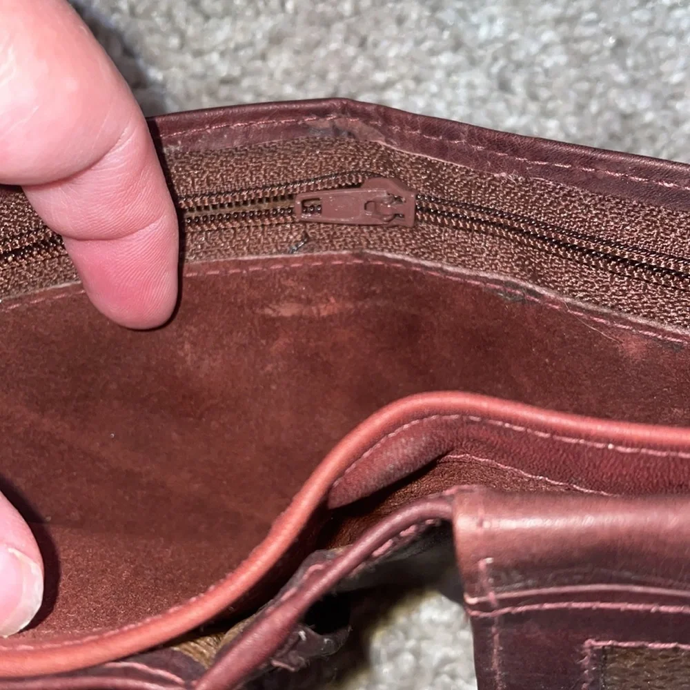 New brown leather wallet with cc slots
